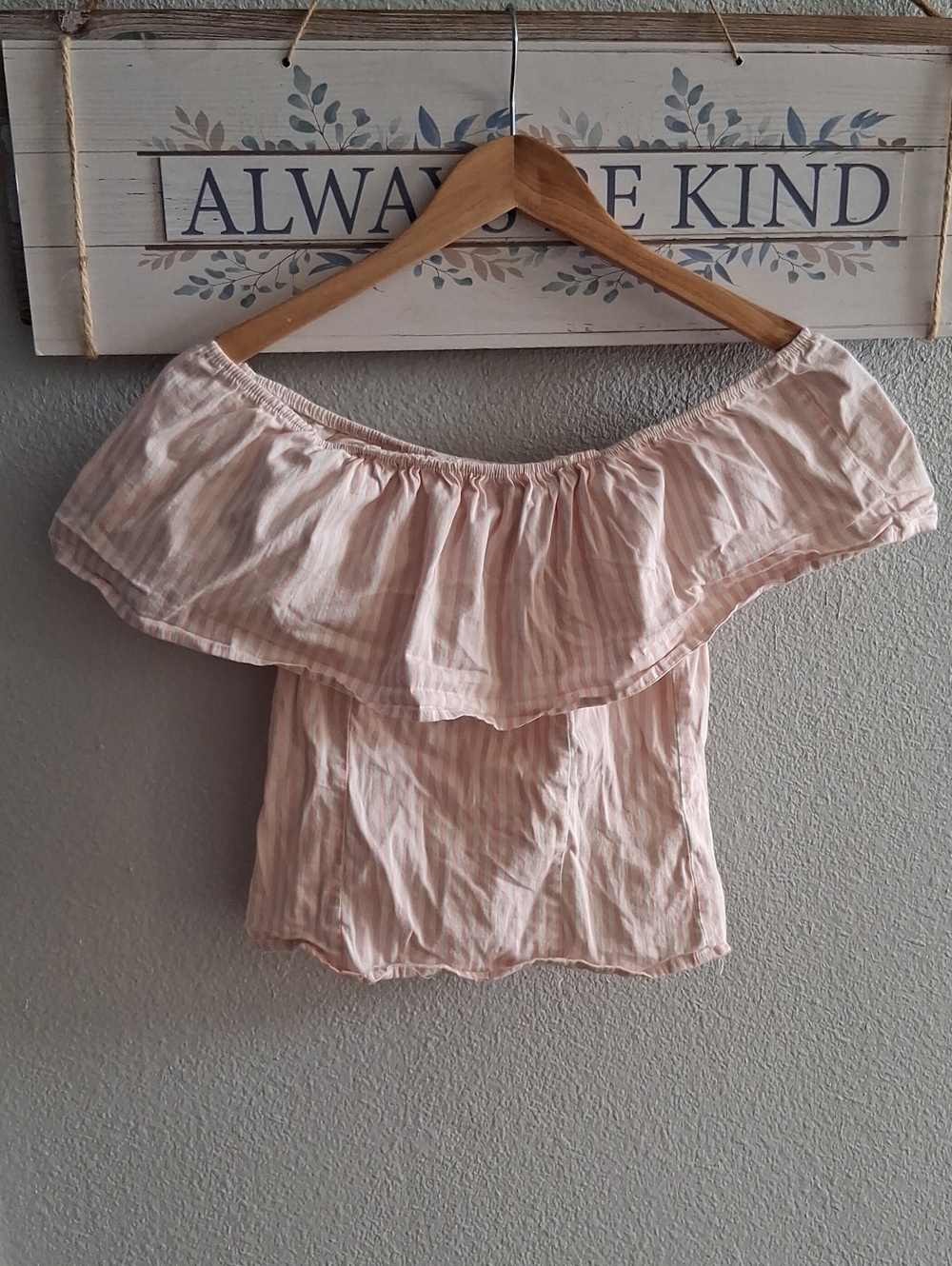 5/$13 Off-Shoulder Ruffle Top